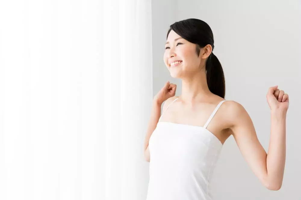 流山でエクササイズする女性